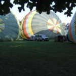 préparation au décollage au gré des vents vol en montgolfière